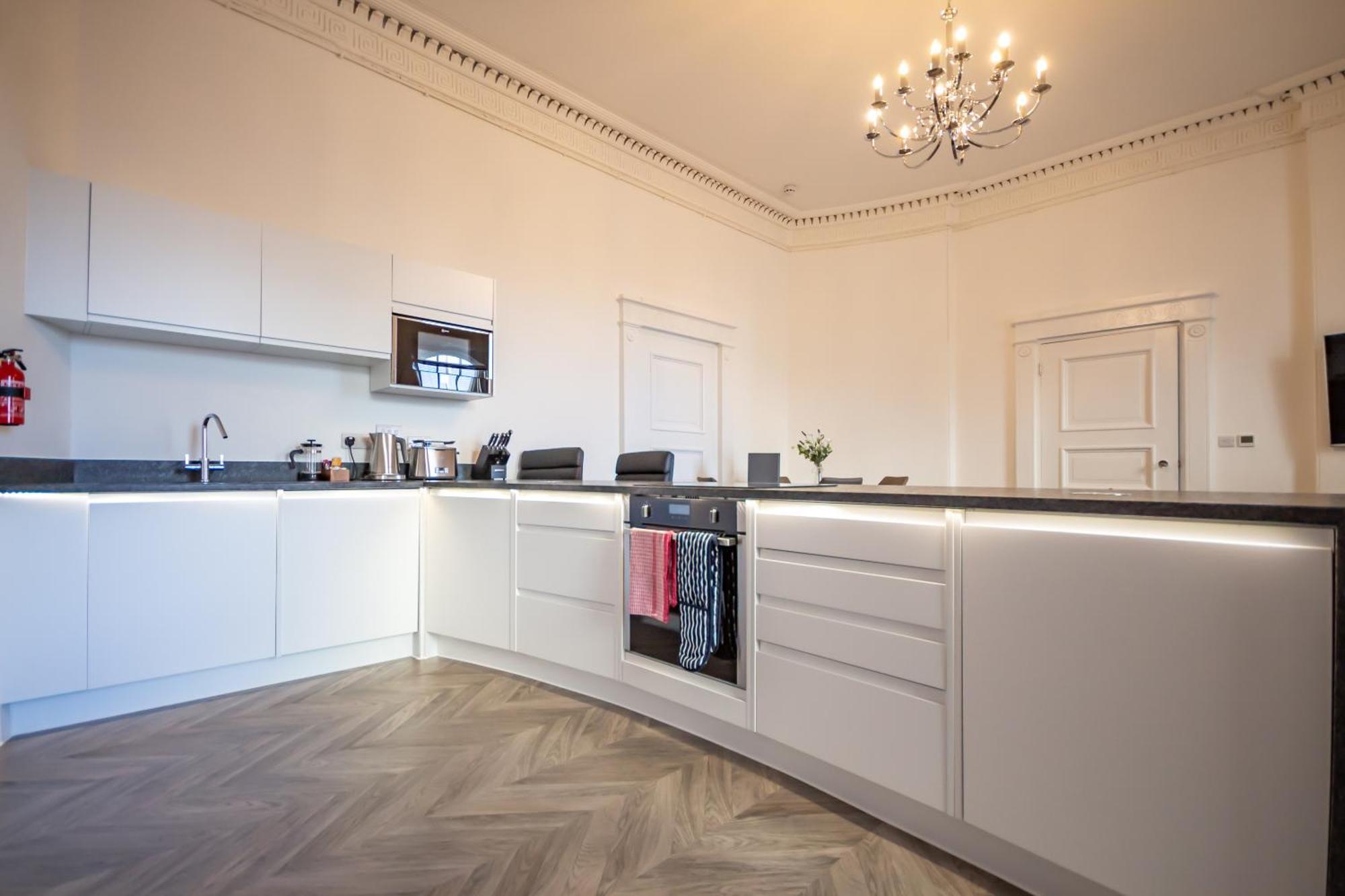 Luxury 1 Bedroom Ground Floor Apartment Plymouth Bagian luar foto